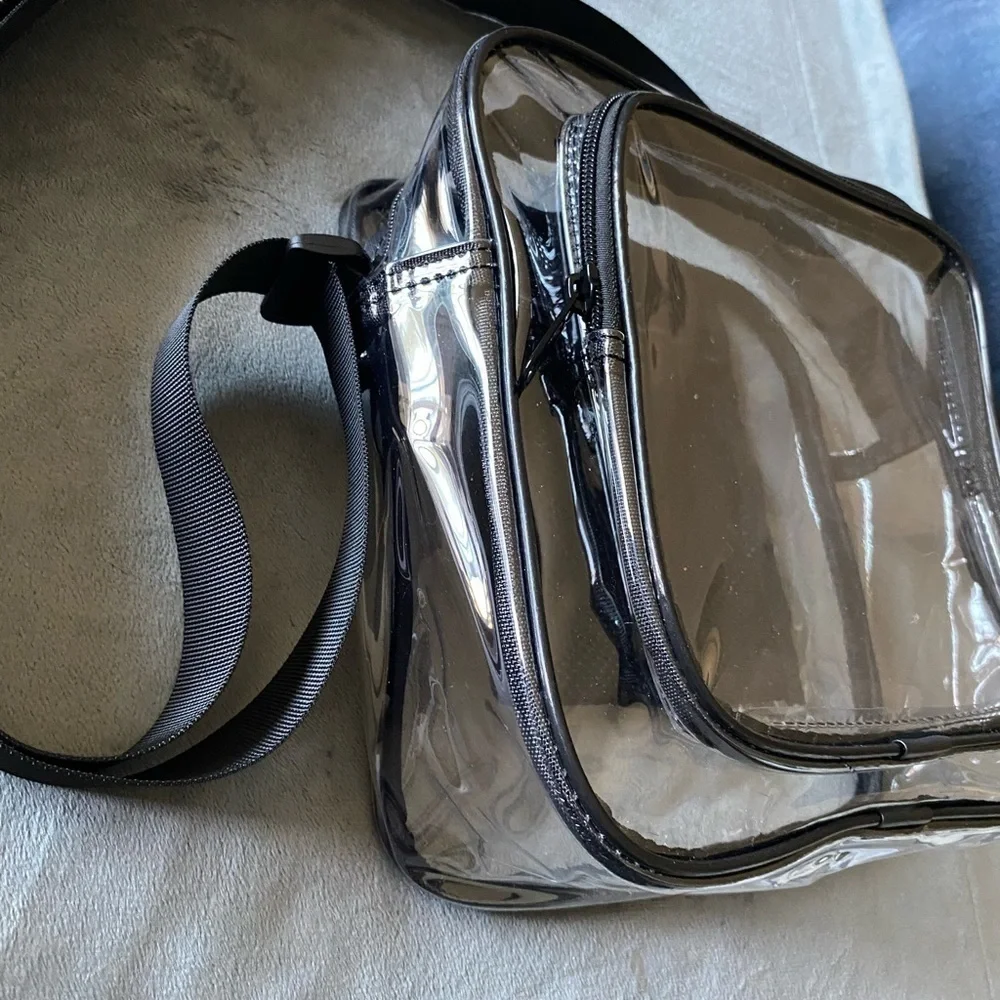 CLEAR MESSENGER CROSSBODY/SHOULDER BAG